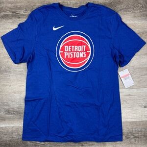 Nike Detroit Pistons The Nike Tee Shirt Men’s Size Large NWT